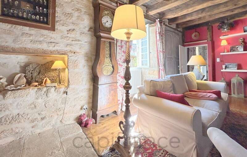 Maison à ARGENTAT