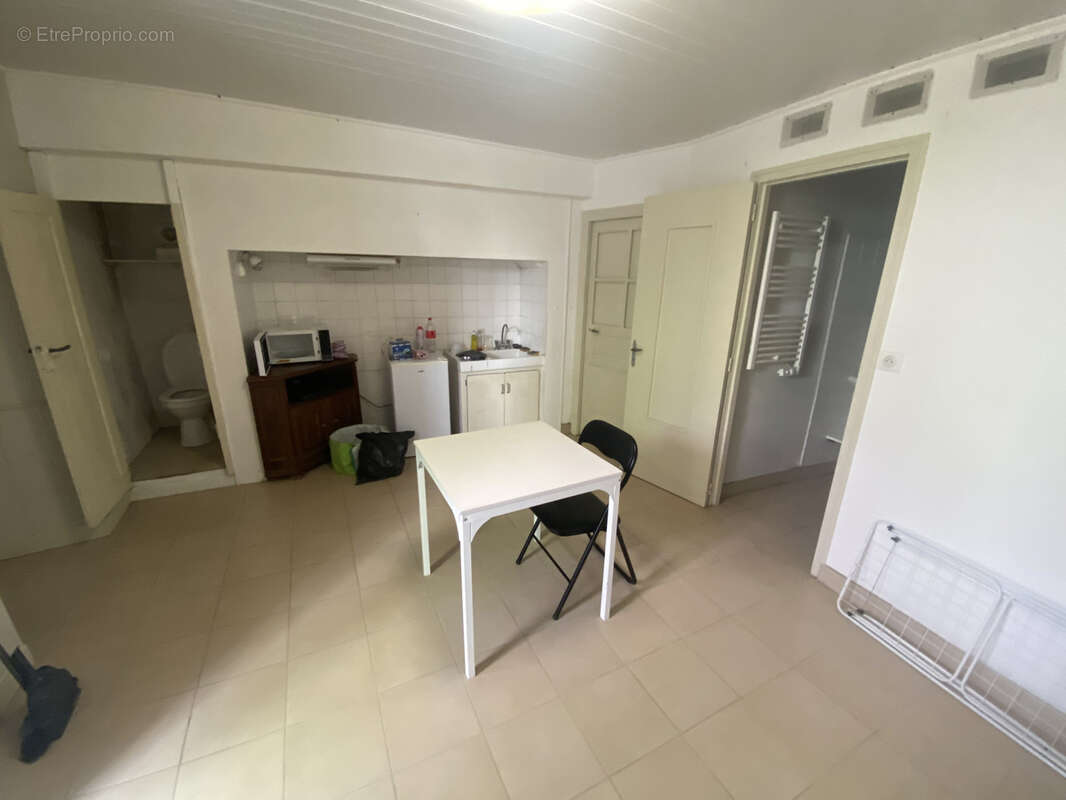 Immeuble avec deux appartements - photo 2