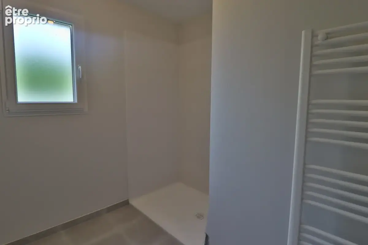 Maison Neuve avec jardin clôturé - photo 4