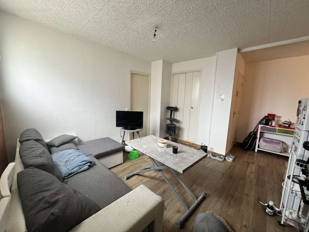 Appartement à SAVIGNY-SUR-ORGE