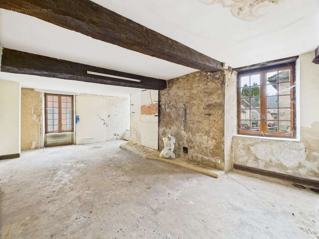 Maison à SAULIEU
