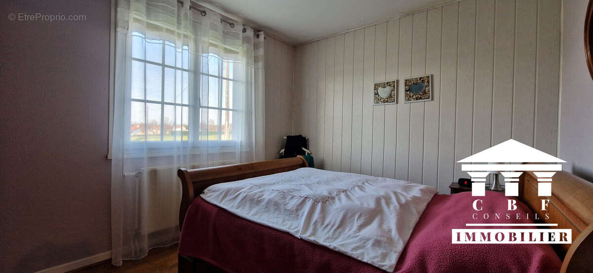 Maison à L&#039;ABERGEMENT-SAINTE-COLOMBE