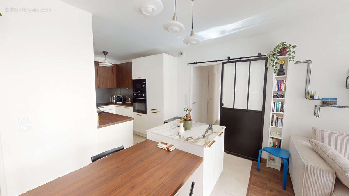 Appartement à GREASQUE