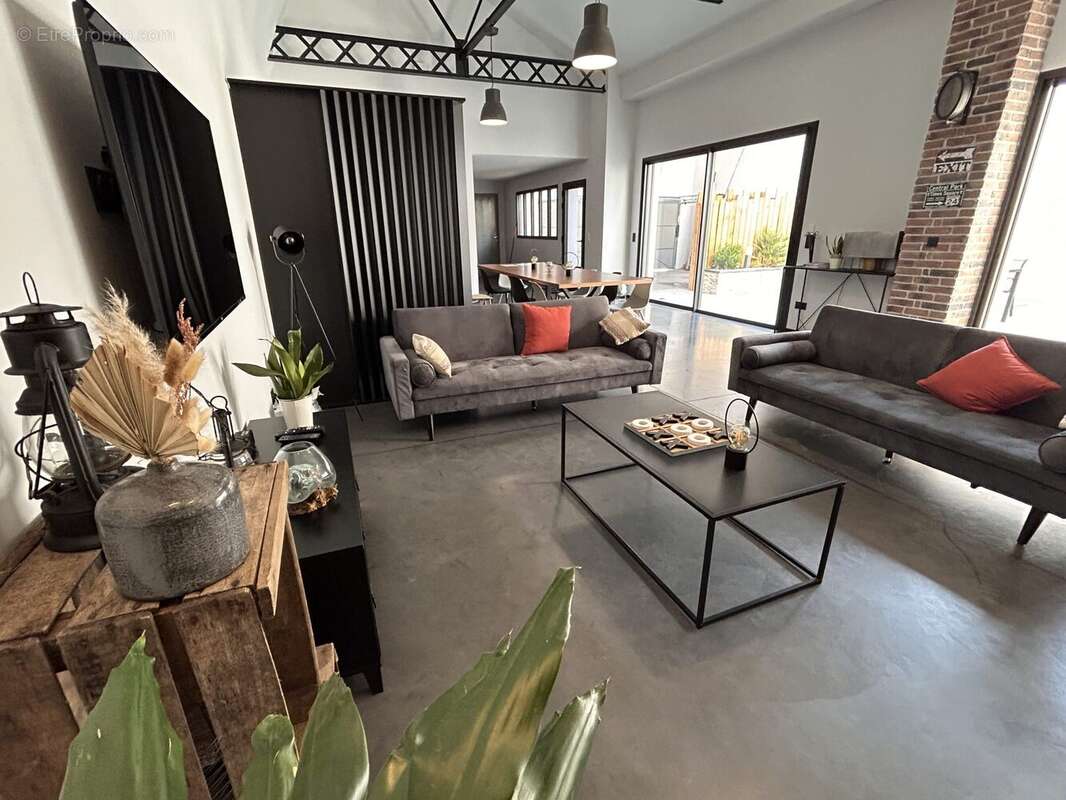 Maison 165 m² à Charlieu  - photo 5