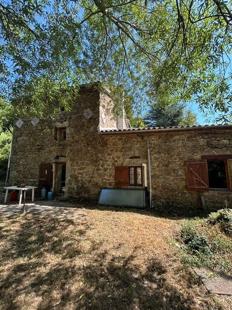 Propriété en Pierre 90m2 avec dépendances à VANOSC - photo 3