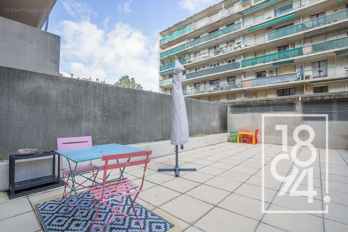Appartement à MARSEILLE-10E