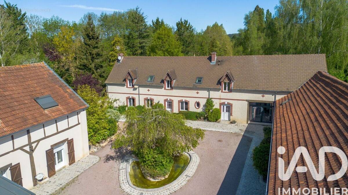 Photo 1 - Maison à FONTAINE-SUR-AY