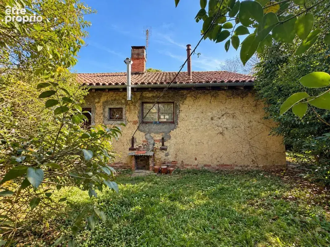 Maison 2 chambres à rénover - Terrain 3 000 m² - photo 10