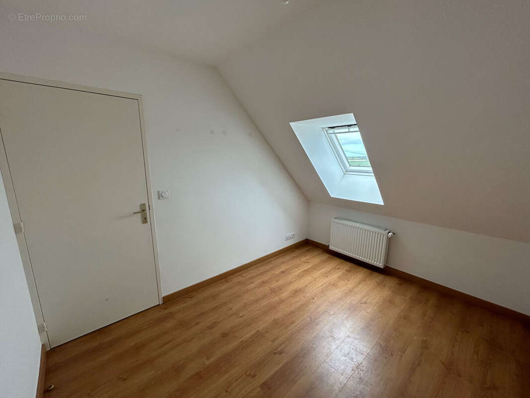 SAINT DERRIEN- Maison + hangar - 6- pièces- 91 m2 - photo 10