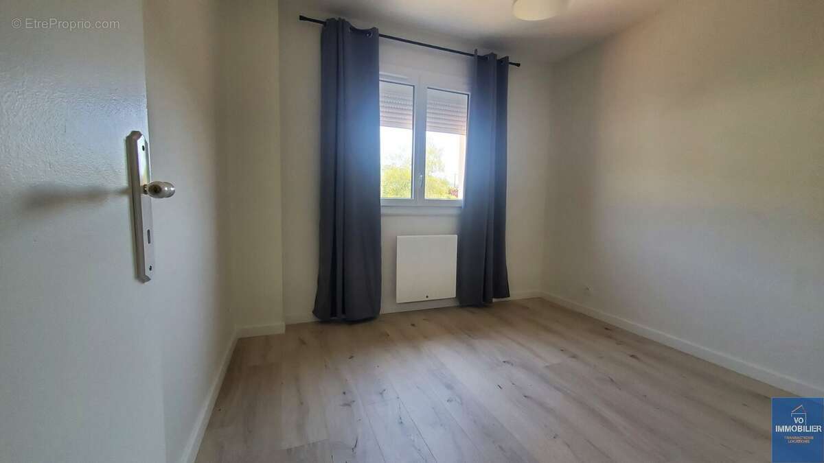 Maison T6 de 123 m2 rénovée en 2024 - parcelle de 660 m2 - photo 9