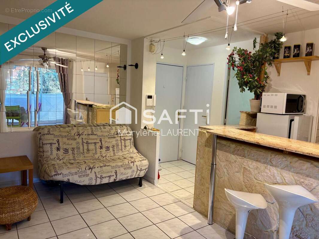 Photo 2 - Appartement à BORMES-LES-MIMOSAS