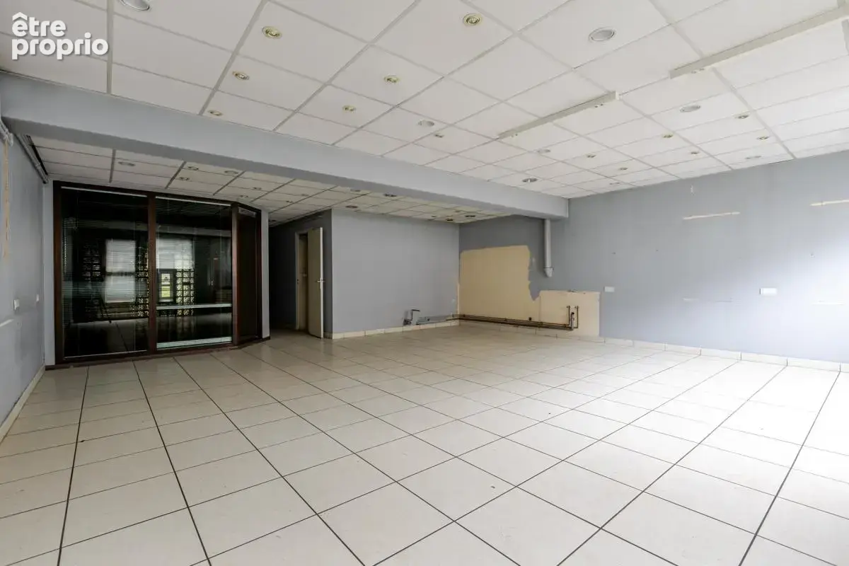Bureaux - 233 m² - Mulhouse (68) - photo 7