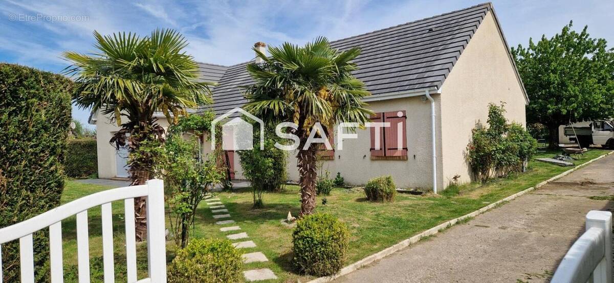 Photo 1 - Maison à LE PLESSIS-GROHAN