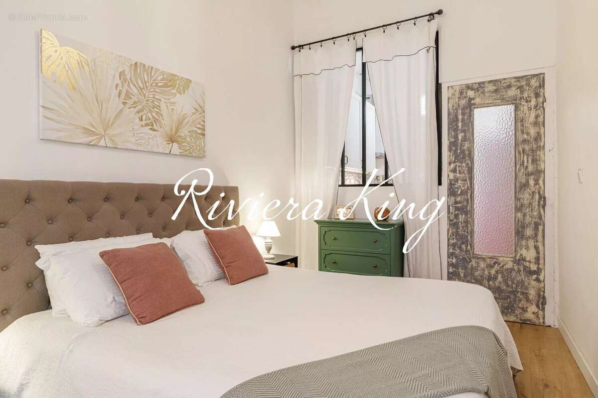 Appartement à VILLEFRANCHE-SUR-MER