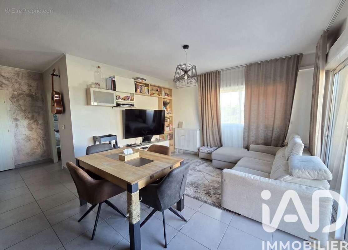 Photo 3 - Appartement à NIMES