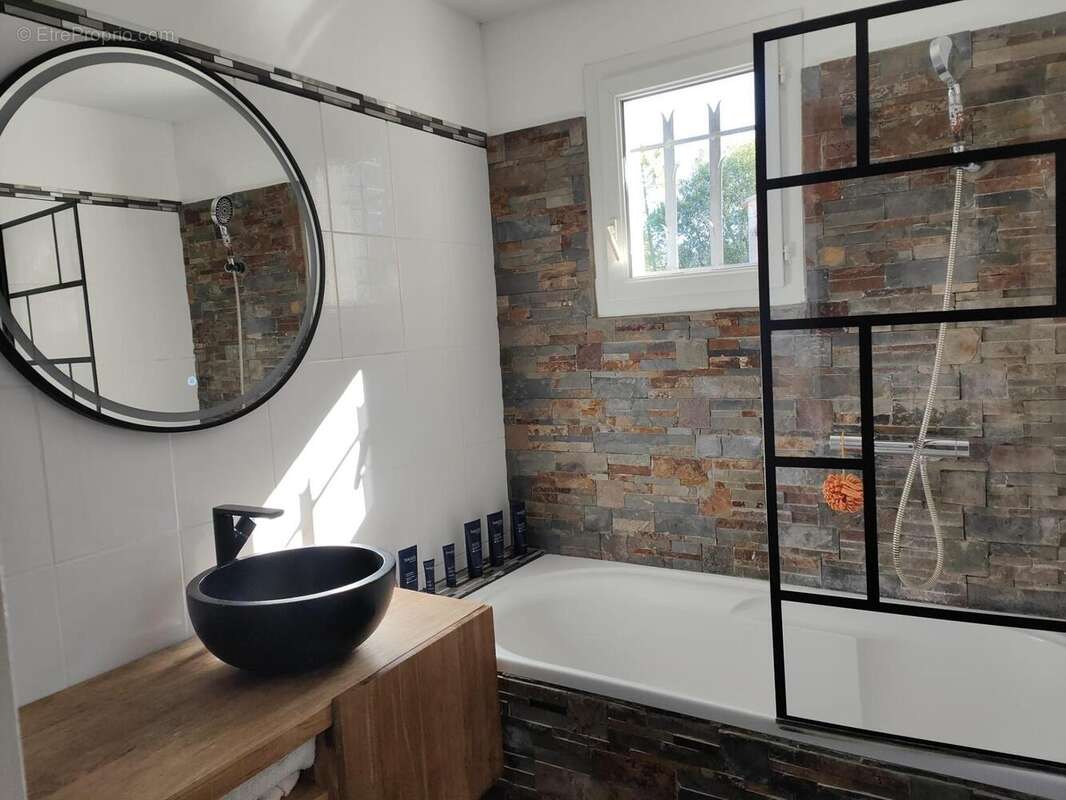 Photo 8 - Maison à BAGNOLS-EN-FORET