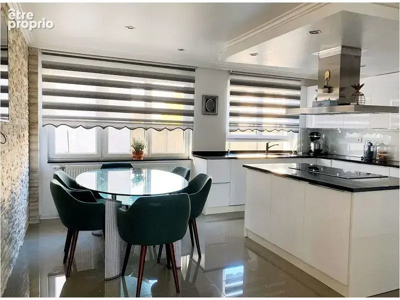 Maison 213 m² à Verdun  - photo 4