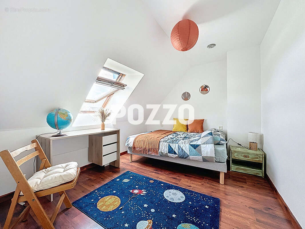 Maison à DRAGEY-RONTHON