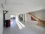 Maison à LA MEMBROLLE-SUR-LONGUENEE