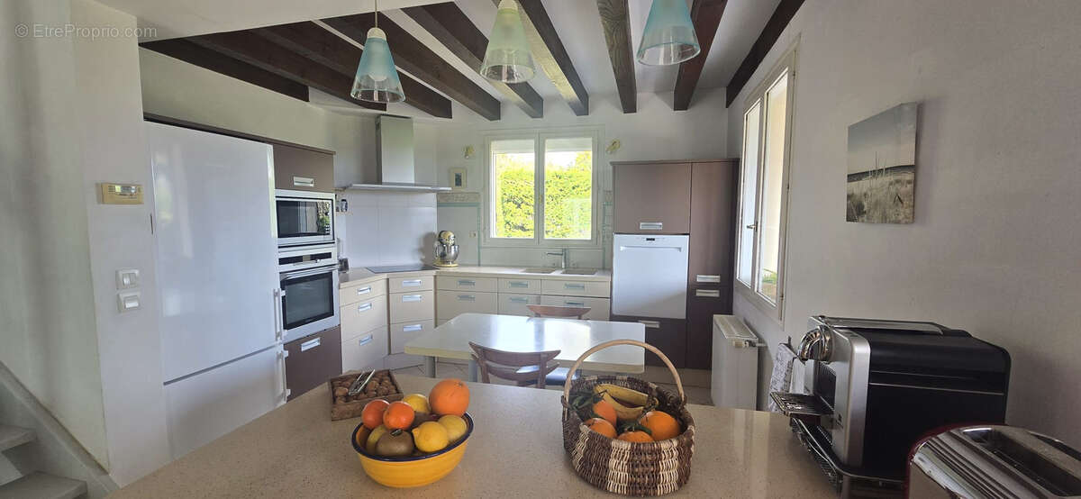 Maison à L'ABERGEMENT-SAINTE-COLOMBE