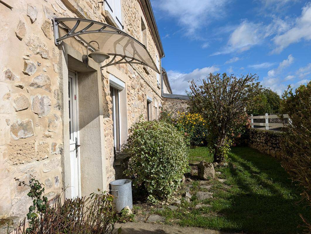 Maison à CREPY-EN-VALOIS