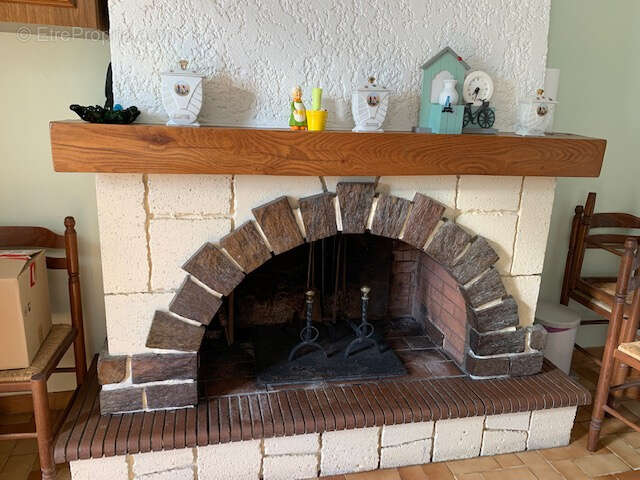 Maison à SAINT-THOMAS-DE-CONAC