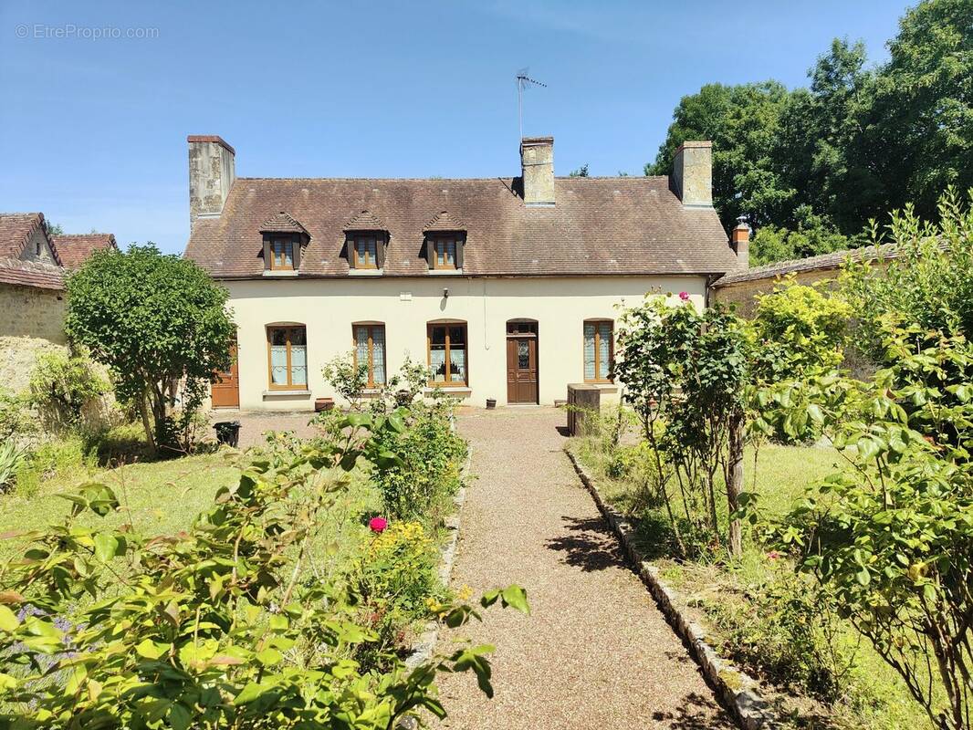 Maison à ESSAY
