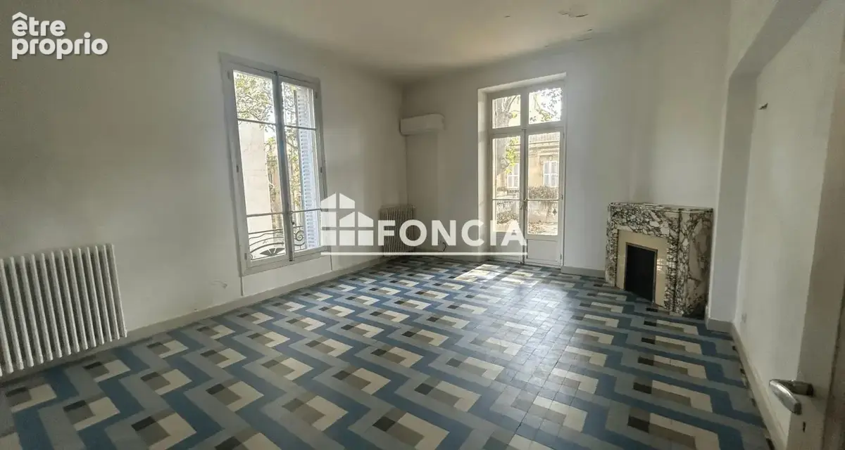 Avignon – cœur de ville – appartement  de caractère – 4 chambres – grande terrasse - photo 7