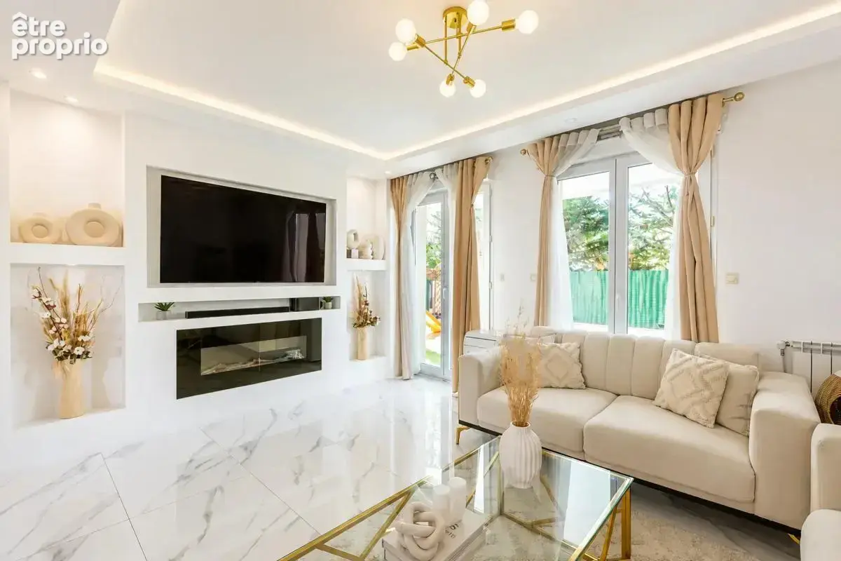 Appartement 3 pièces de 63 m² à Vénissieux - photo 3