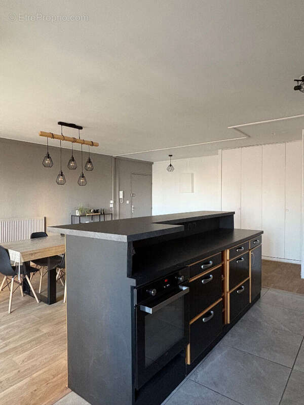 Appartement à LAVAL