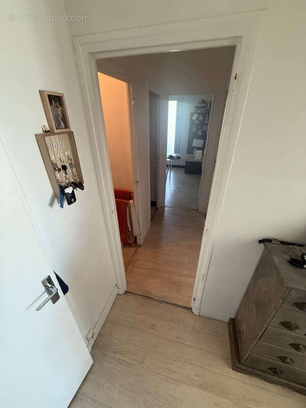 Appartement à BOURG-SAINT-ANDEOL