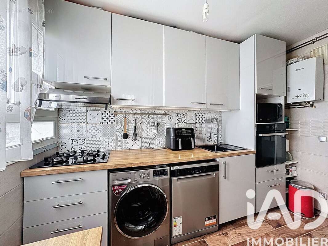 Photo 4 - Appartement à VILLENEUVE-LA-GARENNE