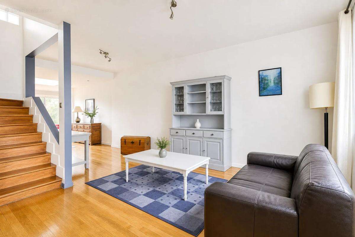 Maison à DEUIL-LA-BARRE