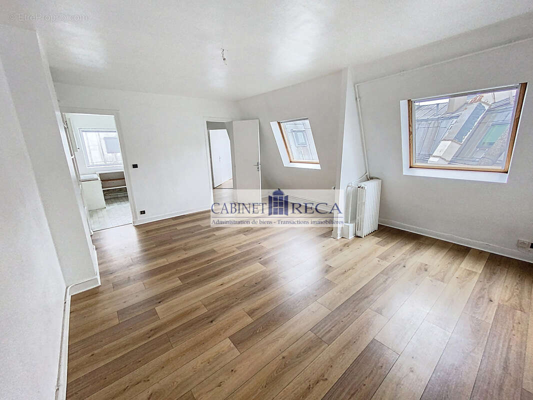 Appartement - 2 pièce(s) - 52 m2 - photo 2