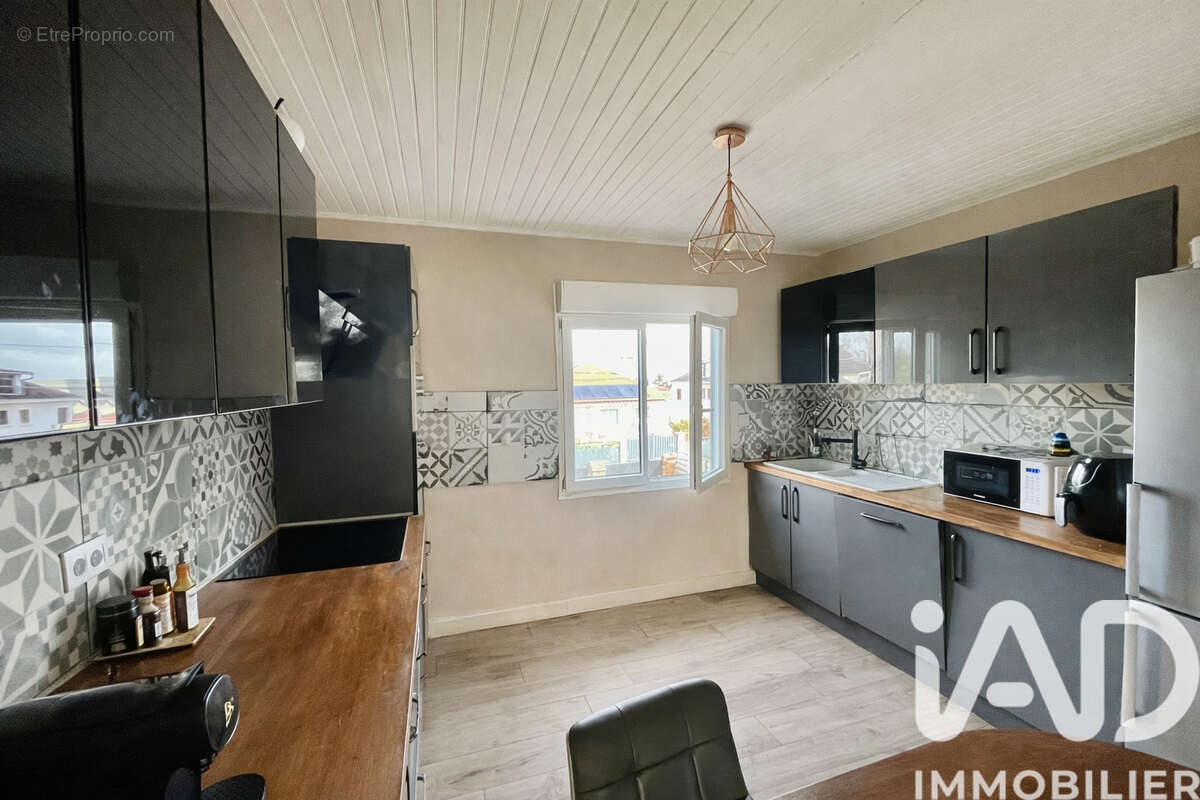 Photo 6 - Maison à MONTIGNY-LES-CORMEILLES