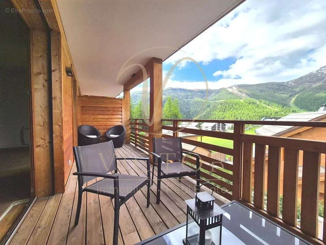Appartement à SAINT-ETIENNE-DE-TINEE