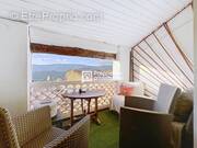 Appartement à FAYENCE