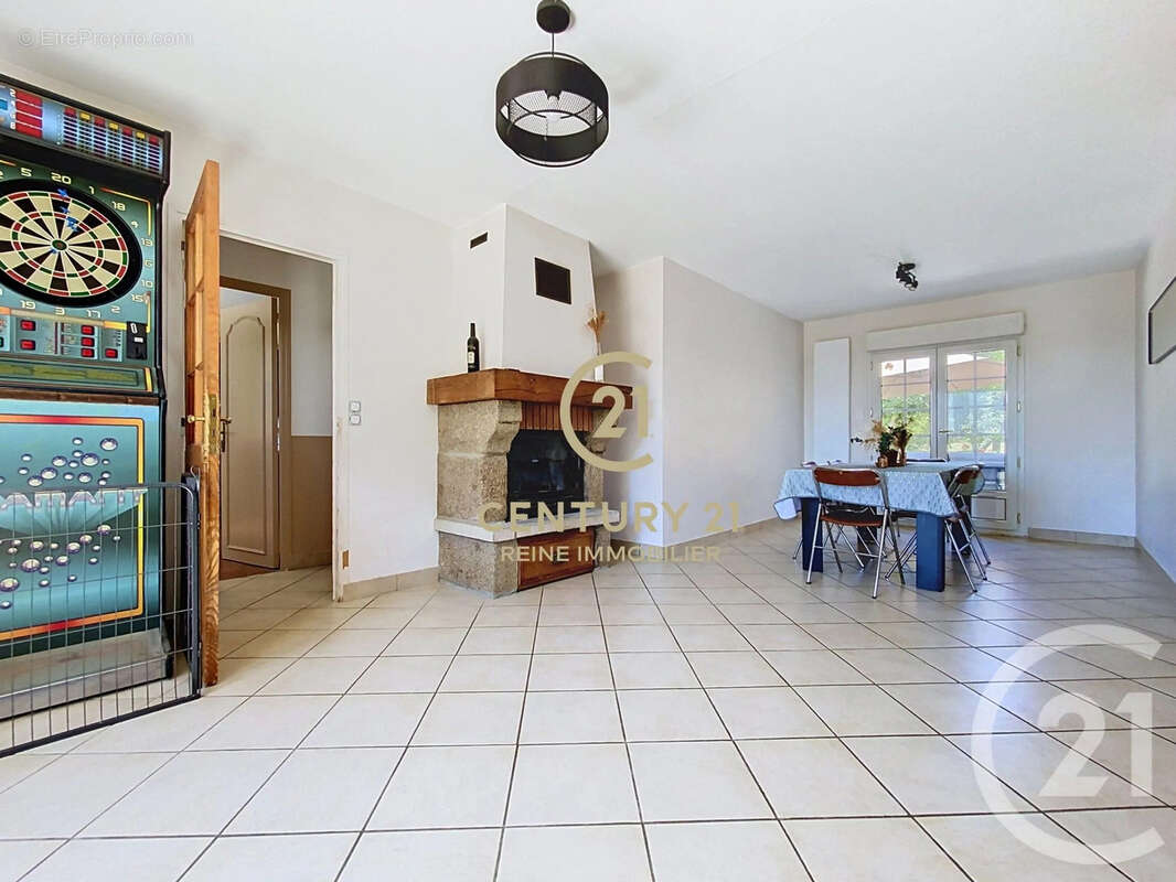 Maison à CHAVAGNE