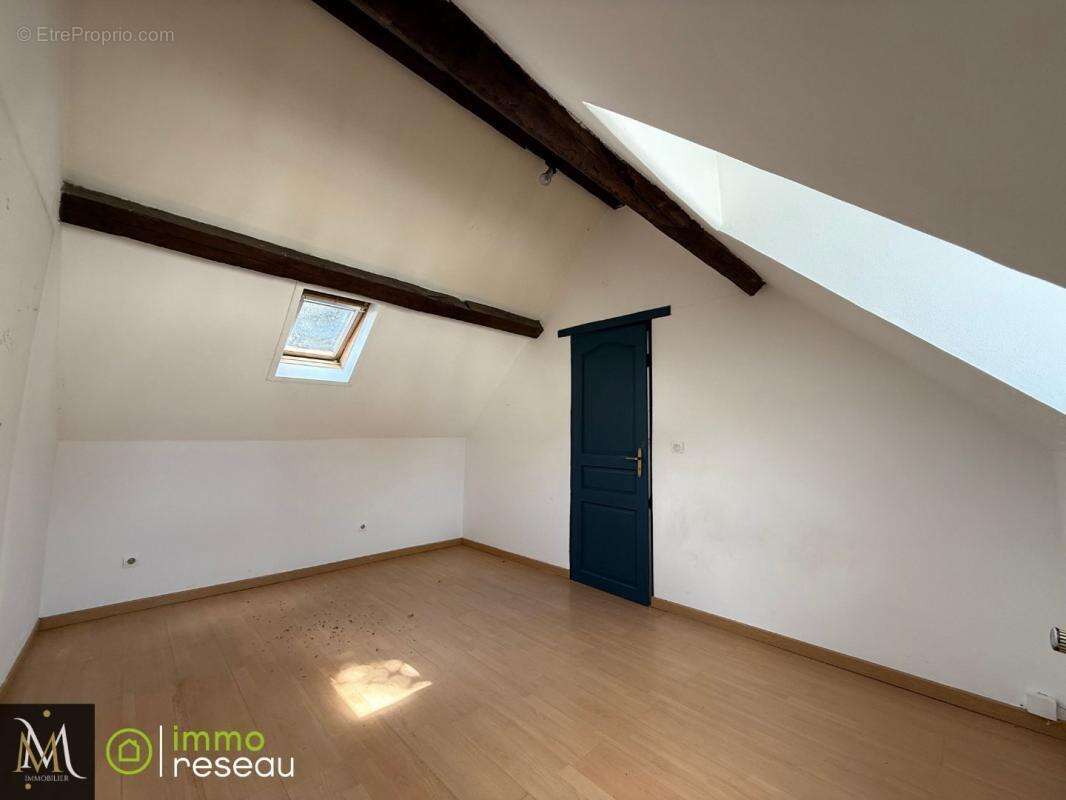 Appartement à MARLY