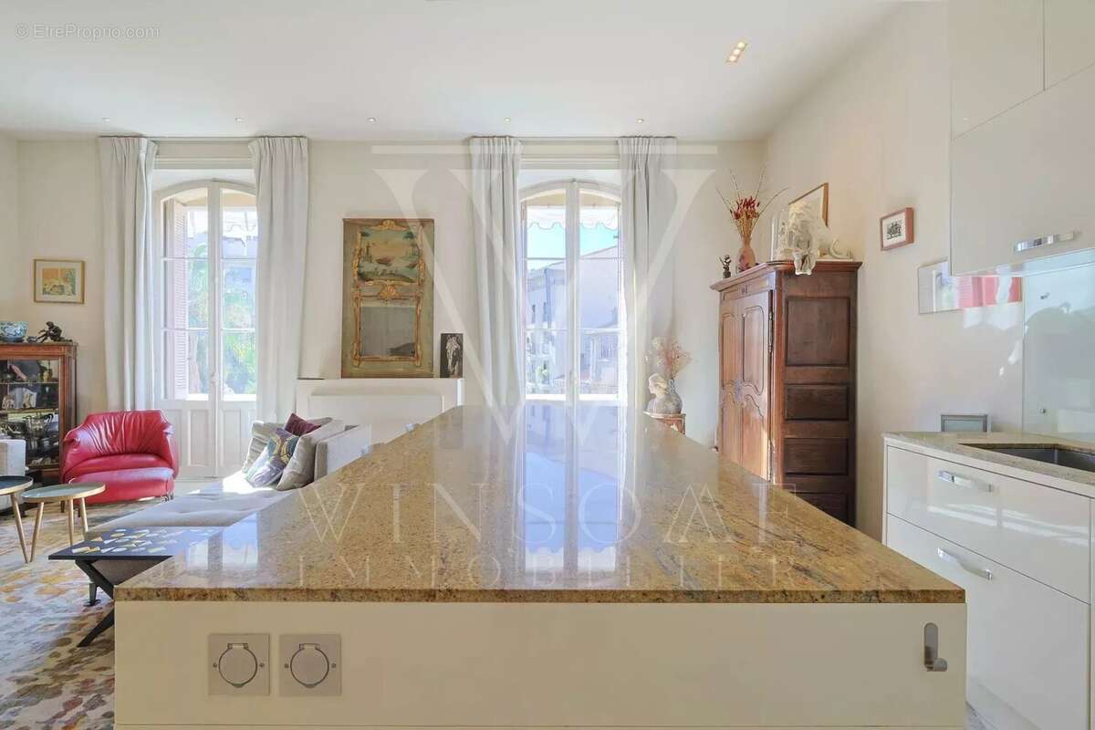 Appartement à CANNES