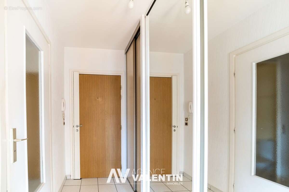 Appartement 61 m² à Metz  - photo 9