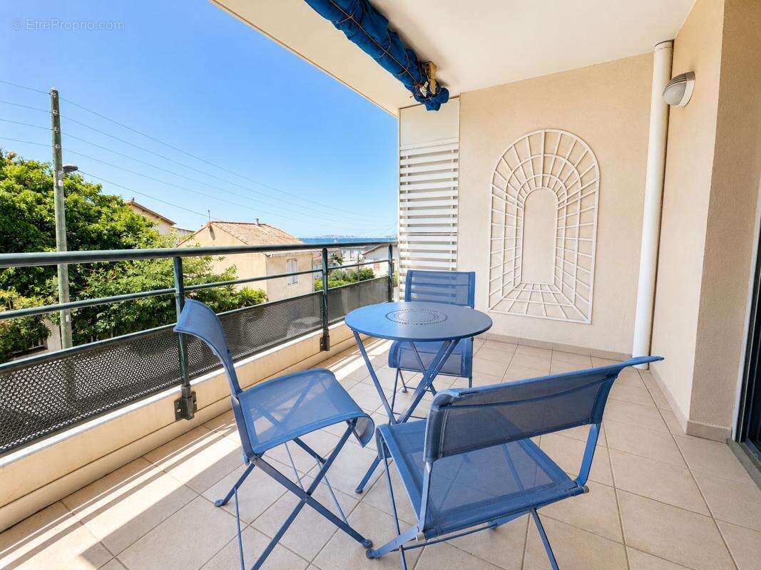 Appartement à MARSEILLE-8E
