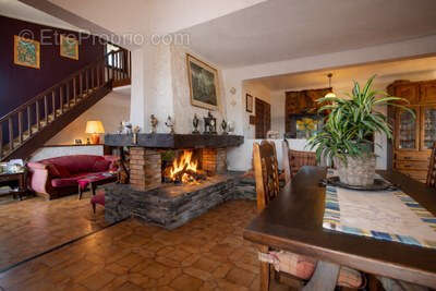 Maison à MONTAURIOL