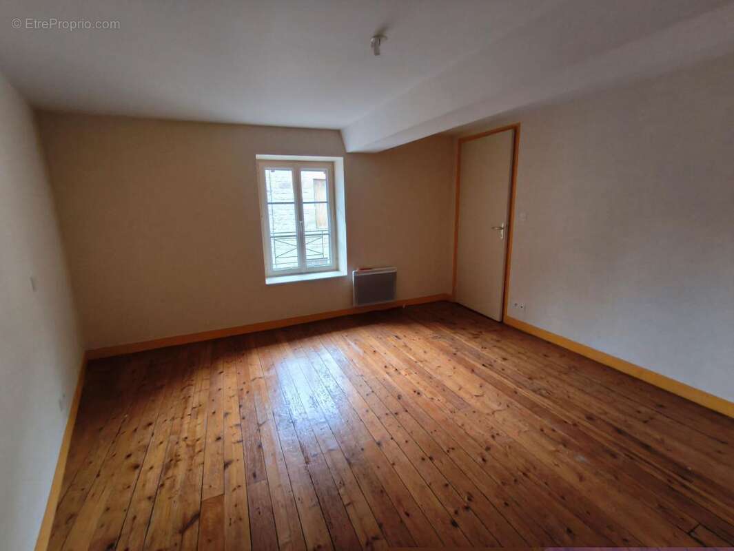 Maison à SAINT-FRAIMBAULT