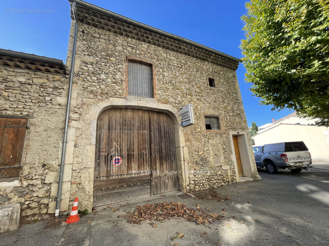 Maison à SAINT-GERVAIS-SUR-ROUBION