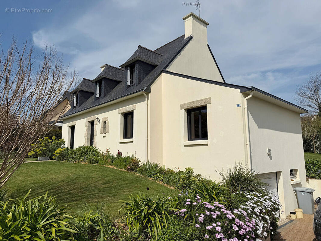 Maison à QUIMPER