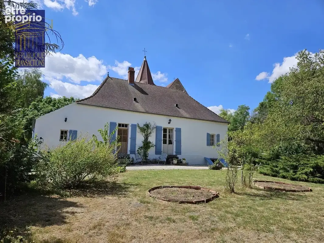 Maison à PIERRE-DE-BRESSE