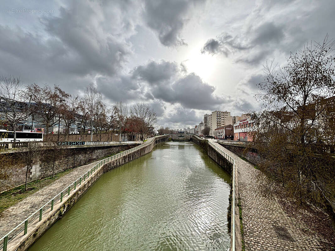 Appartement à PARIS-19E