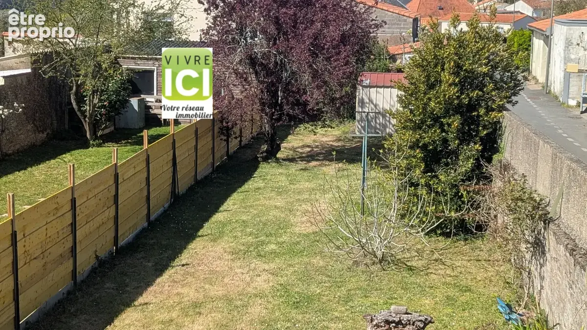 Maison centre  2 chambres  91 m² - photo 11