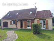 Maison à DAMPIERRE-SUR-AVRE